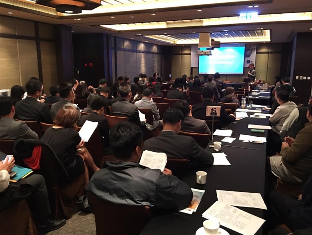 Business representatives from Taiwan delivered oral presentations during business meet-and-greet