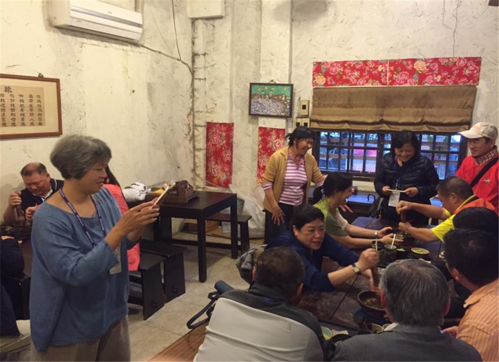 Attendees enjoy making Hakka Lei Cha in Miaoli