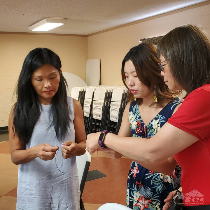 田州大納城民俗文化種子在地研習班 傳授中國結編織課