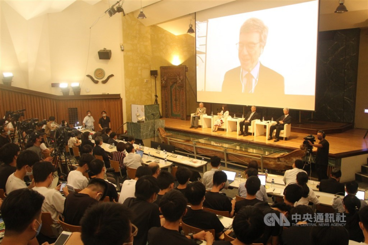 TANG PRIZE/Economist Jeffrey Sachs urges dialogue amid rising Taiwan-China tensions