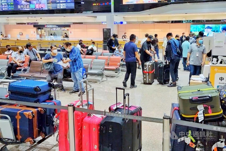 Taiwan to remove weekly arrival cap on Dec. 10