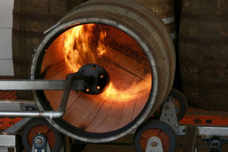 Oak barrels, which are infused with the aromas of the sherry they once held, are refreshed by a process of shaving, toasting and re-charring, in preparation for maturing a new batch of whisky.