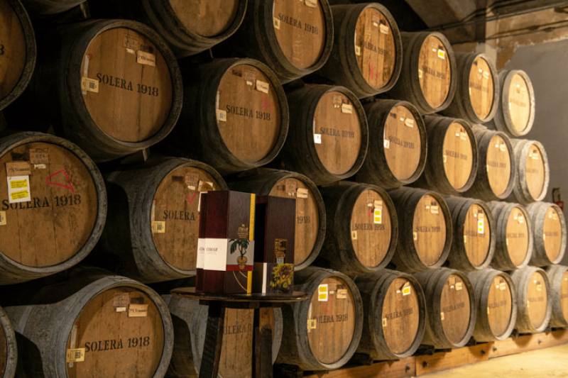 This wall of Solera-system PX sherry casks is worth NT$200 million, yet is held together by nothing more than wooden supports. Nobody has dared to make any changes since the cask supplier personally ensured that the supports were placed just as they had b