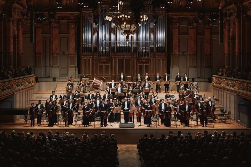 National Symphony Orchestra led by conductor Jun Märkl at the Tonhalle Zürich Wednesday. Photo courtesy of National Symphony Orchestra