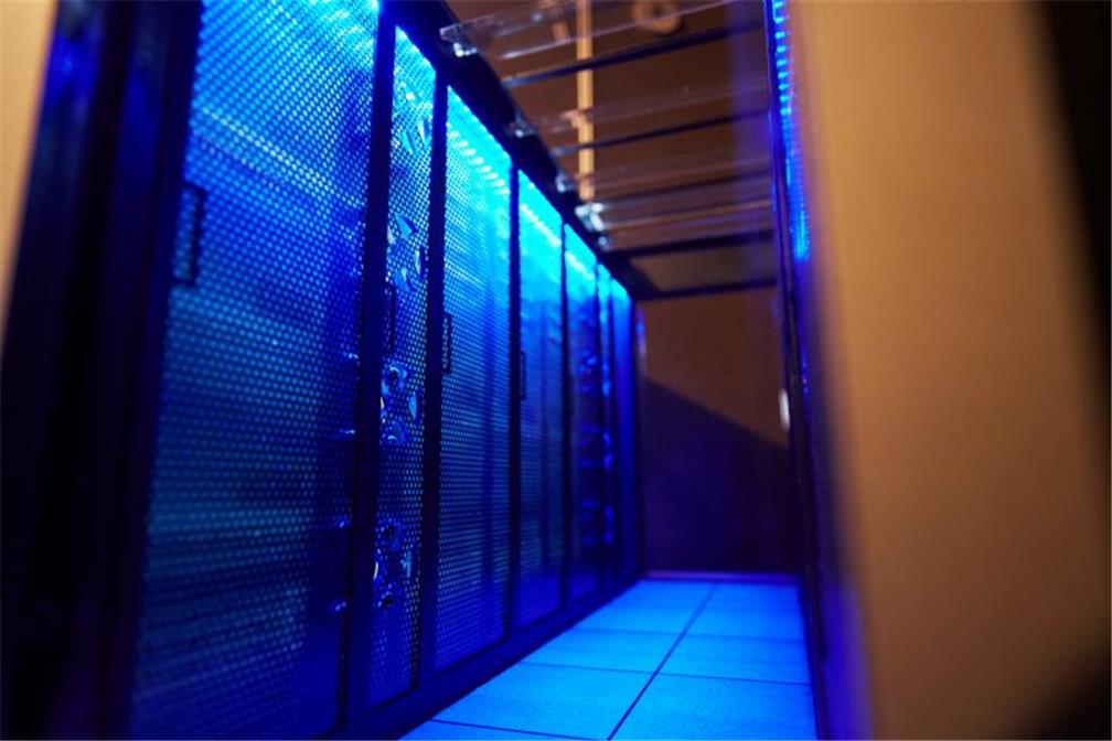 資料中心需求暢旺，伺服器供應鏈吃下定心丸。法新社