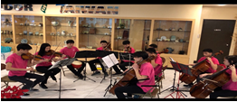 FASCA休士頓樂團於休士頓松年學院音樂會演奏臺灣民謠。