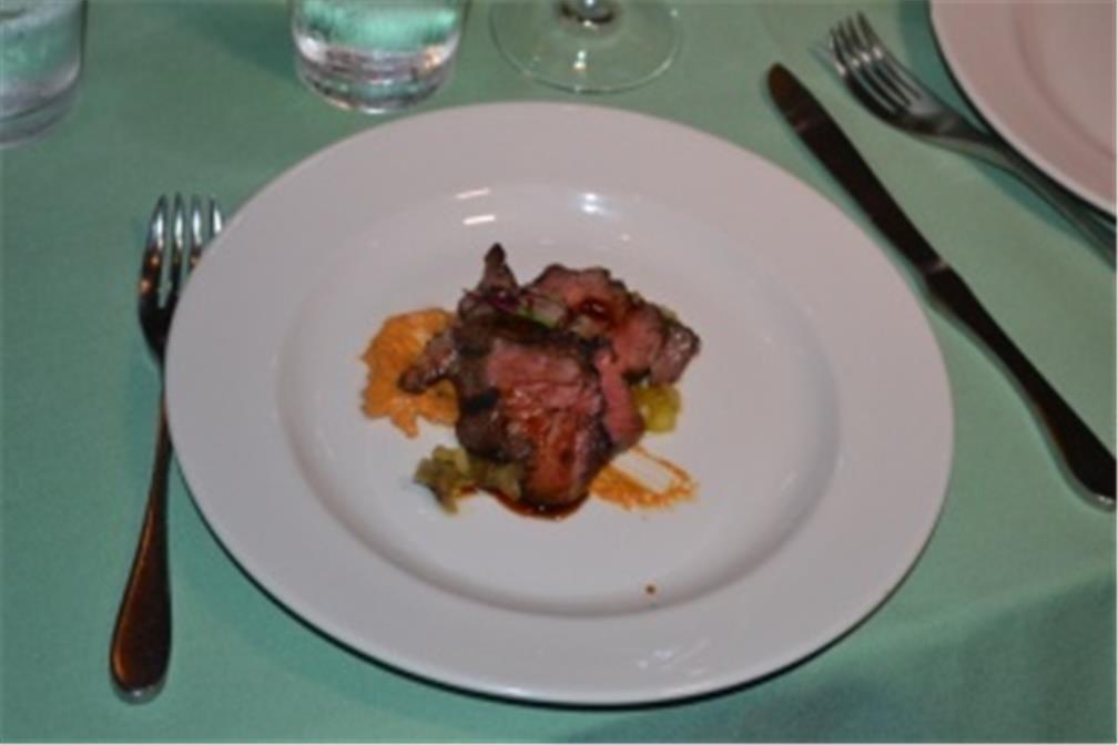 臺灣美食饗宴精緻美食，並以臺灣啤酒作為佐餐酒