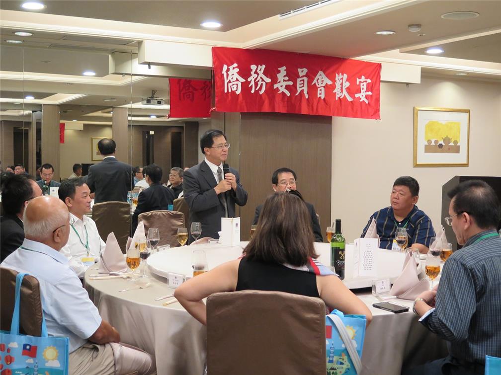 A welcome lunch was held for the 2018 OCAC New Agriculture Overseas Compatriot Entrepreneurs Visiting Group.Director-General Wong,Shu-Hwa,Department of Business Affairs showed greetings from Minister of OCAC,Amb.Hsin-Hsing Wu,Ph.D.