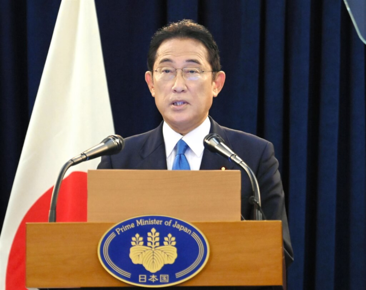 日本首相岸田文雄22日宣布鬆綁邊境，盼刺激日本經濟