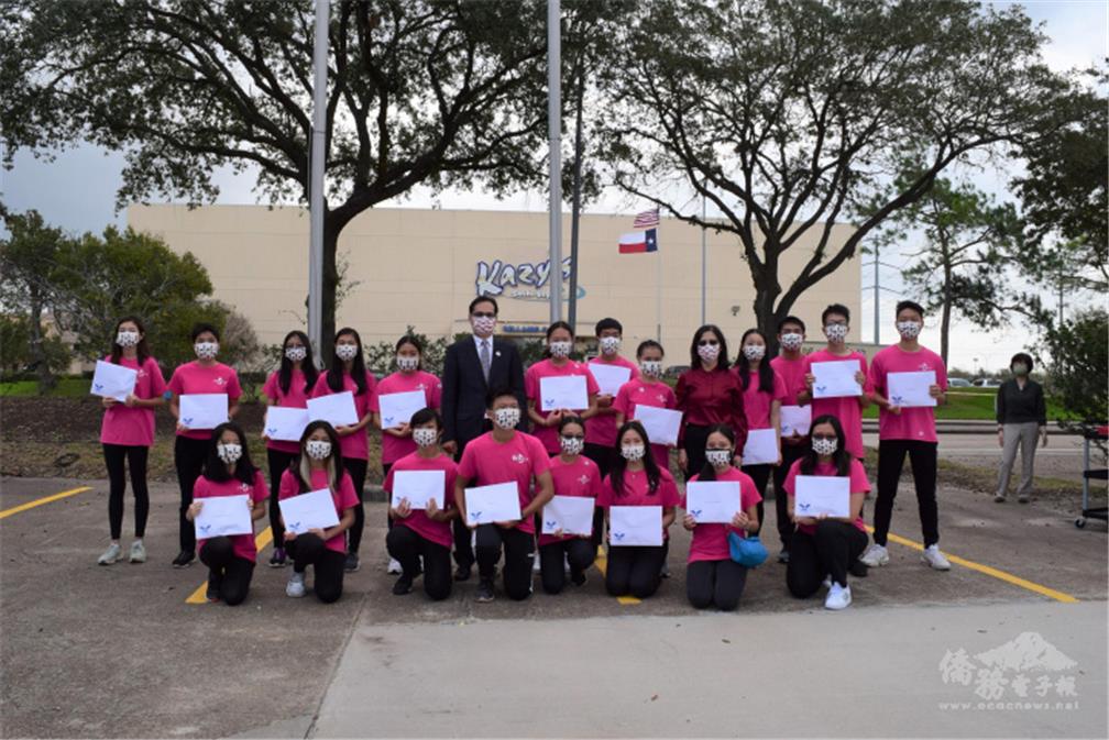 獲頒美國總統志工服務獎