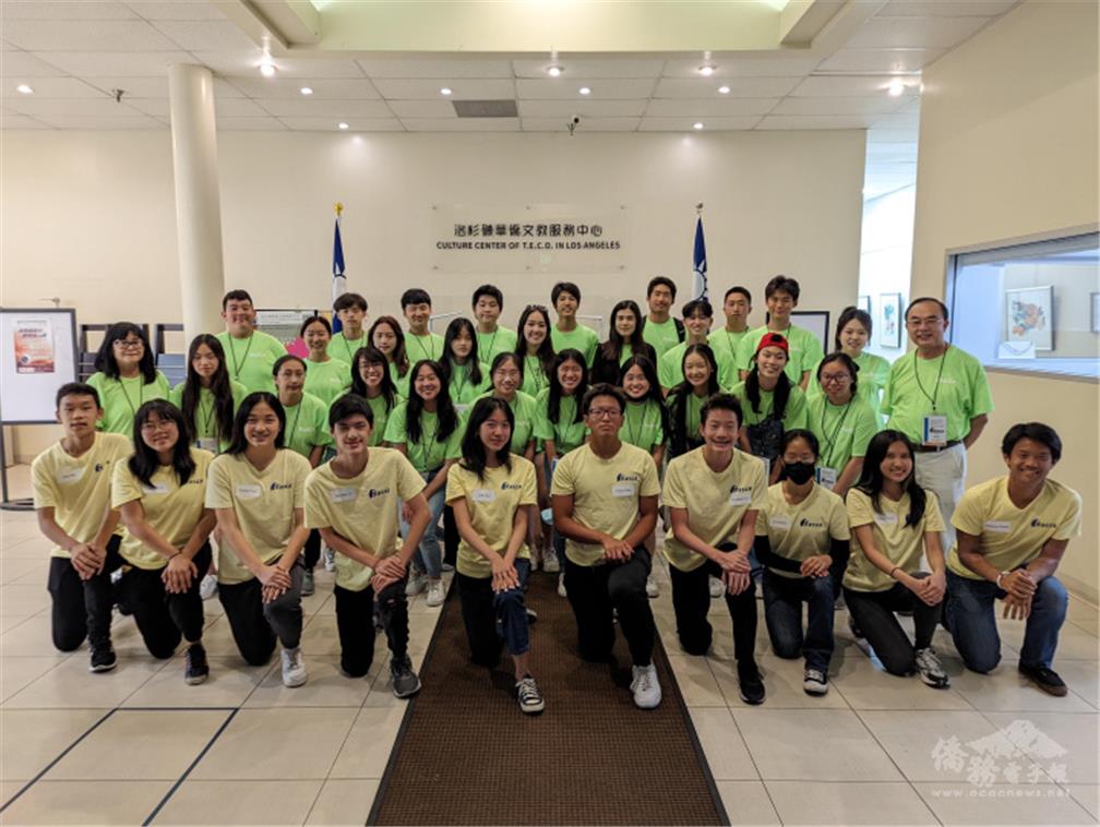 Group photo of Senior FASCA.