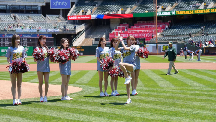 Mizuki Lin prepares to throw out the ceremonial first pitches before Saturday's MLB game at Oakland Coliseum in California. Photo courtesy of the organizers May 28, 2023