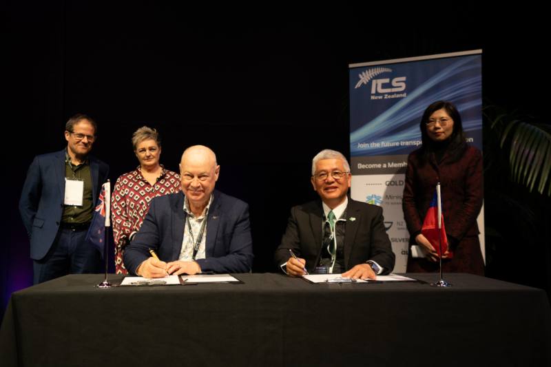 文章主要圖片 台灣與紐西蘭智慧運輸簽署合作備忘錄