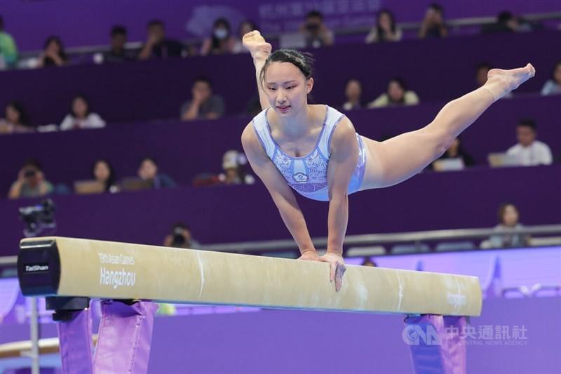 Taiwanese gymnast Ting Hua-tien performs on the balance beam during the women's balance beam final at the Hangzhou Asian Games on Friday. CNA photo Sept. 29, 2023