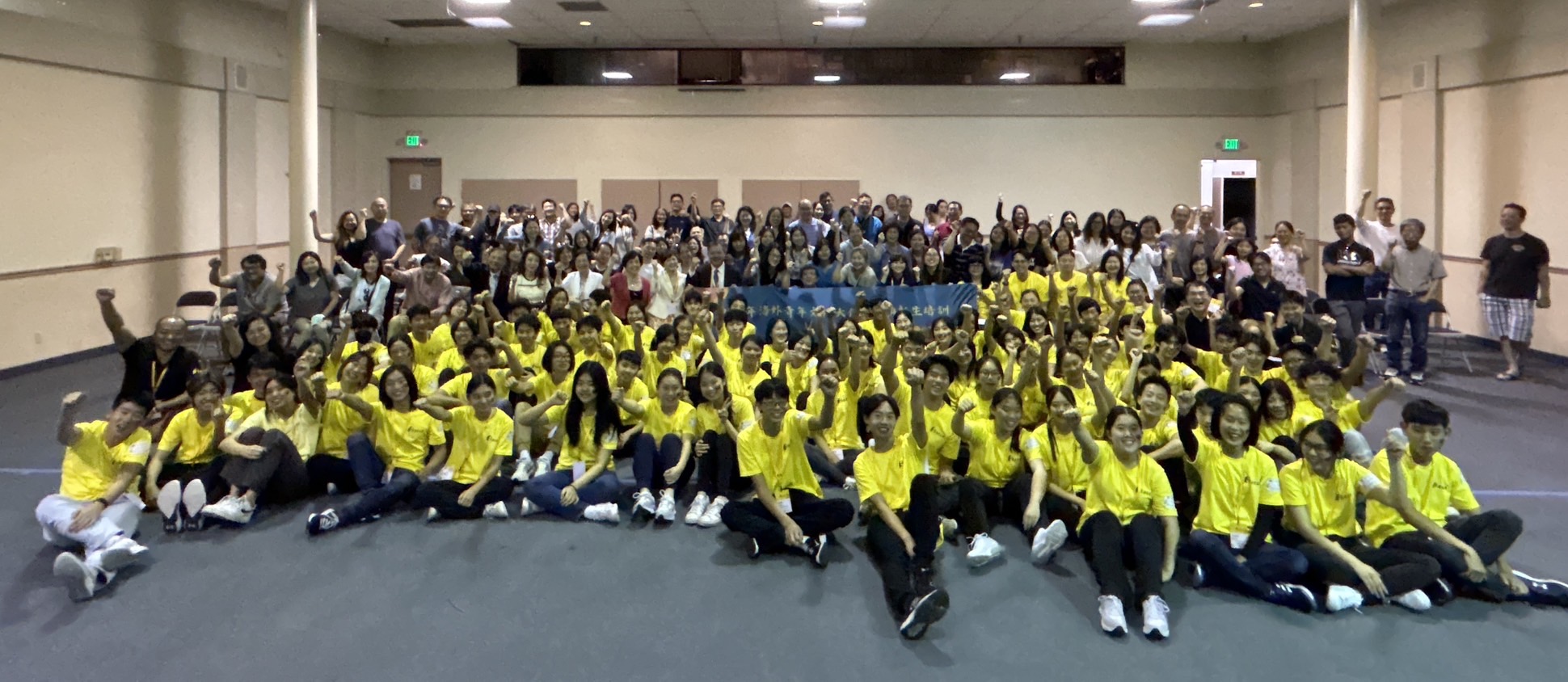 FASCA Freshman Training: New students gathered for group photo.