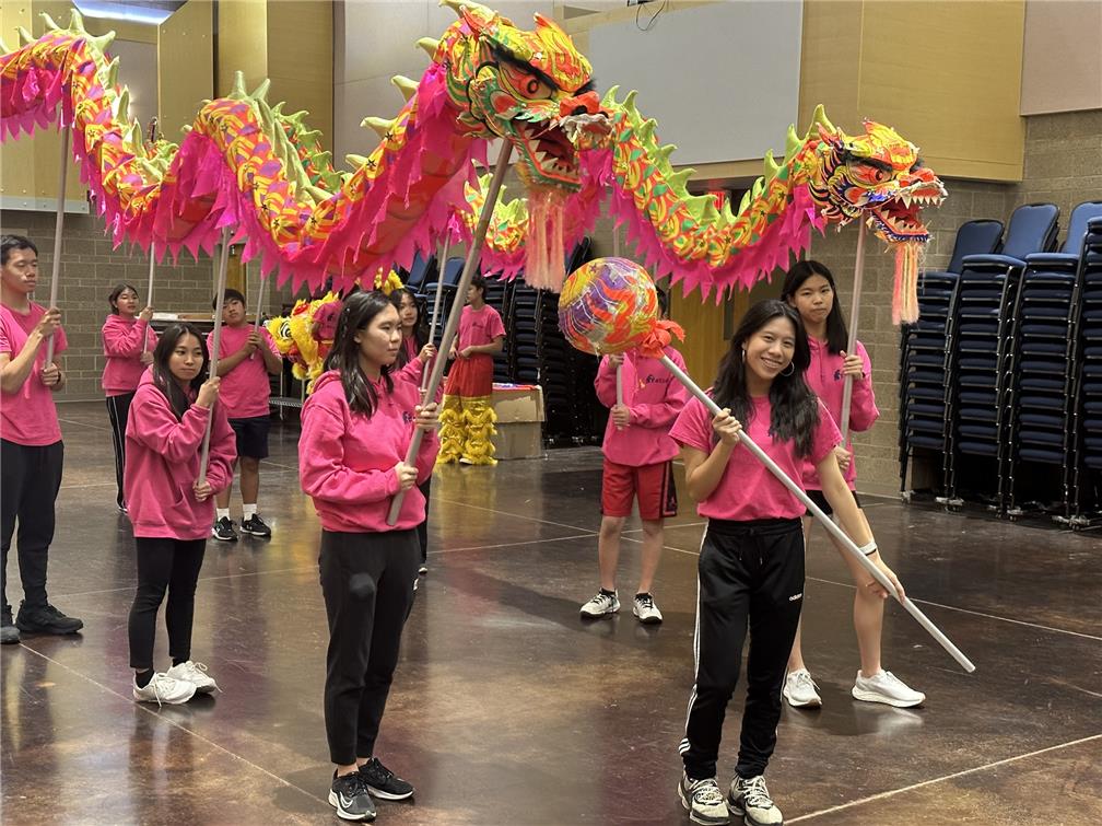 FASCA members rehearsed for a dragon dance performance.