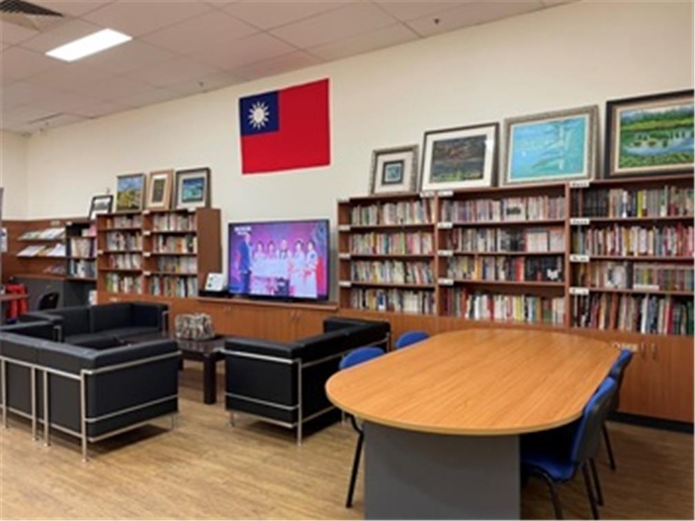 02_圖書閱覽區.jpg