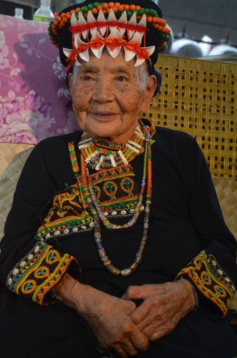 Preserver of Rukai Hand Tattoos | Sawlalui Palribulungu