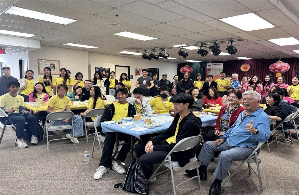 FASCA members participated in a Hakka culture activity.