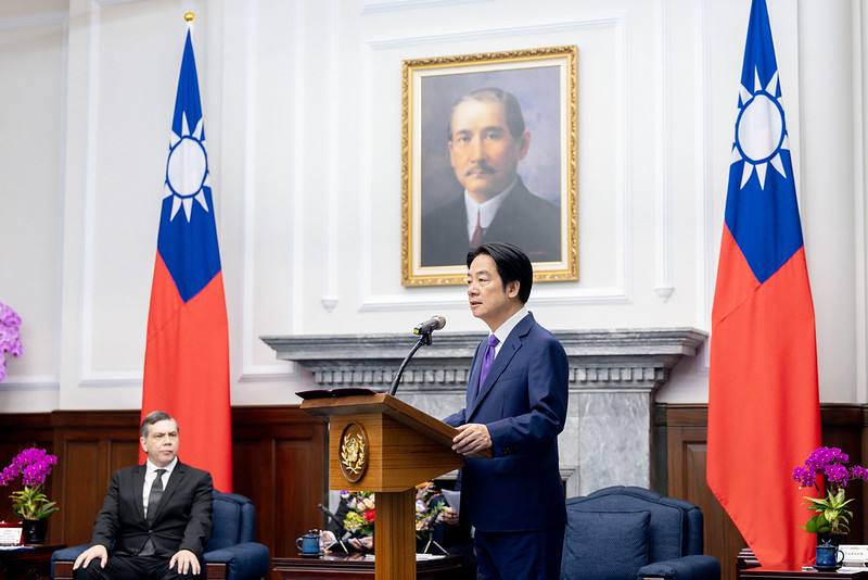 President Lai delivers remarks at a meeting with a delegation of Latin American and Caribbean intelligence and security chiefs in Taiwan for a joint meeting