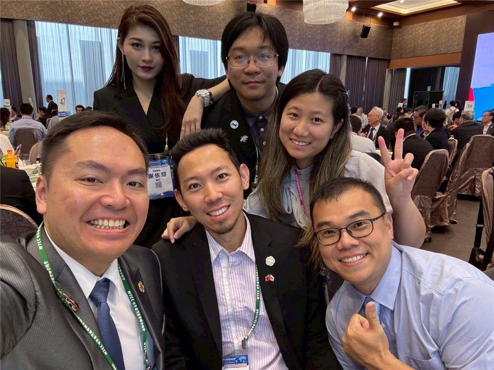 Rob Huang with members of the WTCCJC.