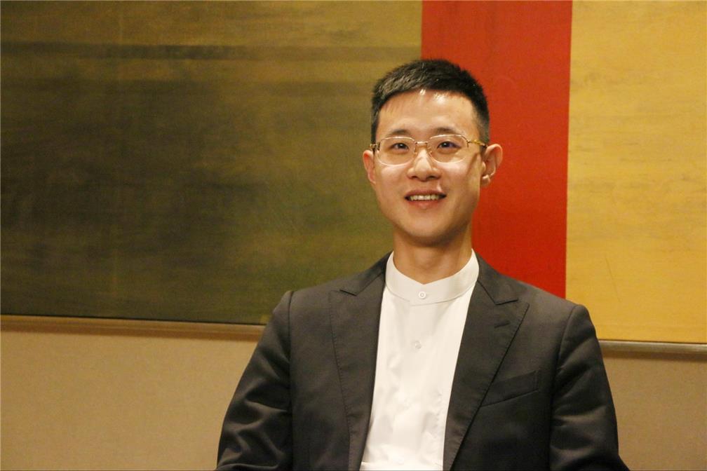 Yu-Nan Chen founded the first Canadian international school in Myanmar, winning him the 2025 OCAC Young Entrepreneur Stars Award.