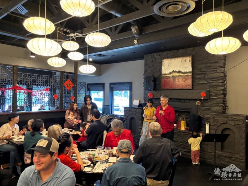 Director of Cultural Affairs Sandy Shaughnessy delivers remarks on behalf of Secretary of State Cord Byrd (Photo courtesy of FSUTSA)