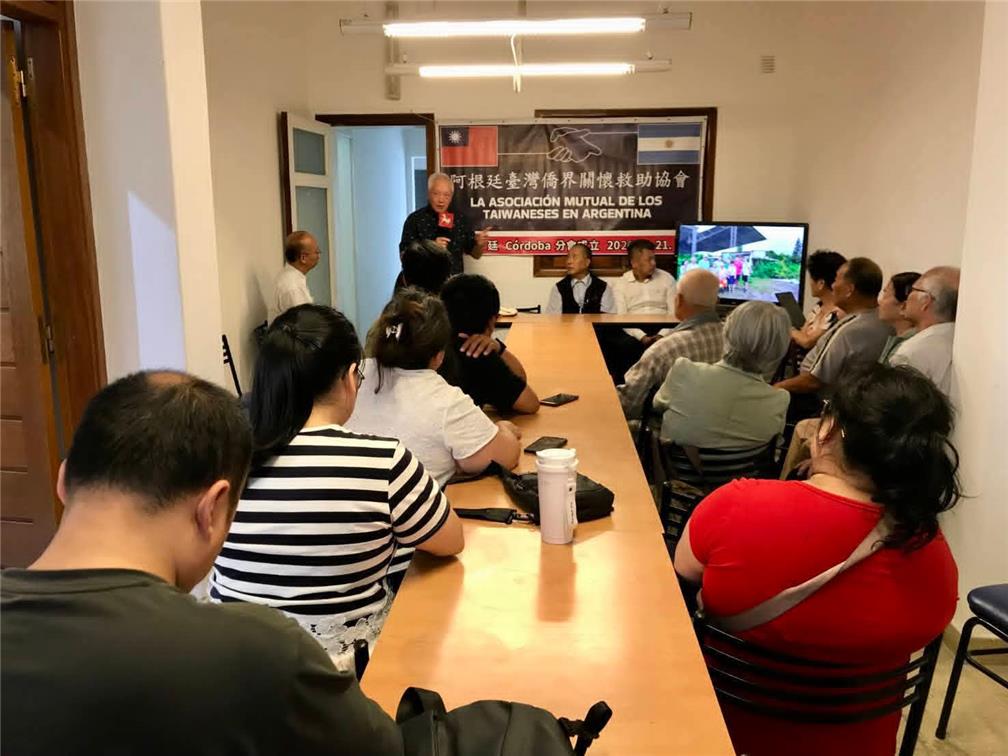 舉行關懷救助講座