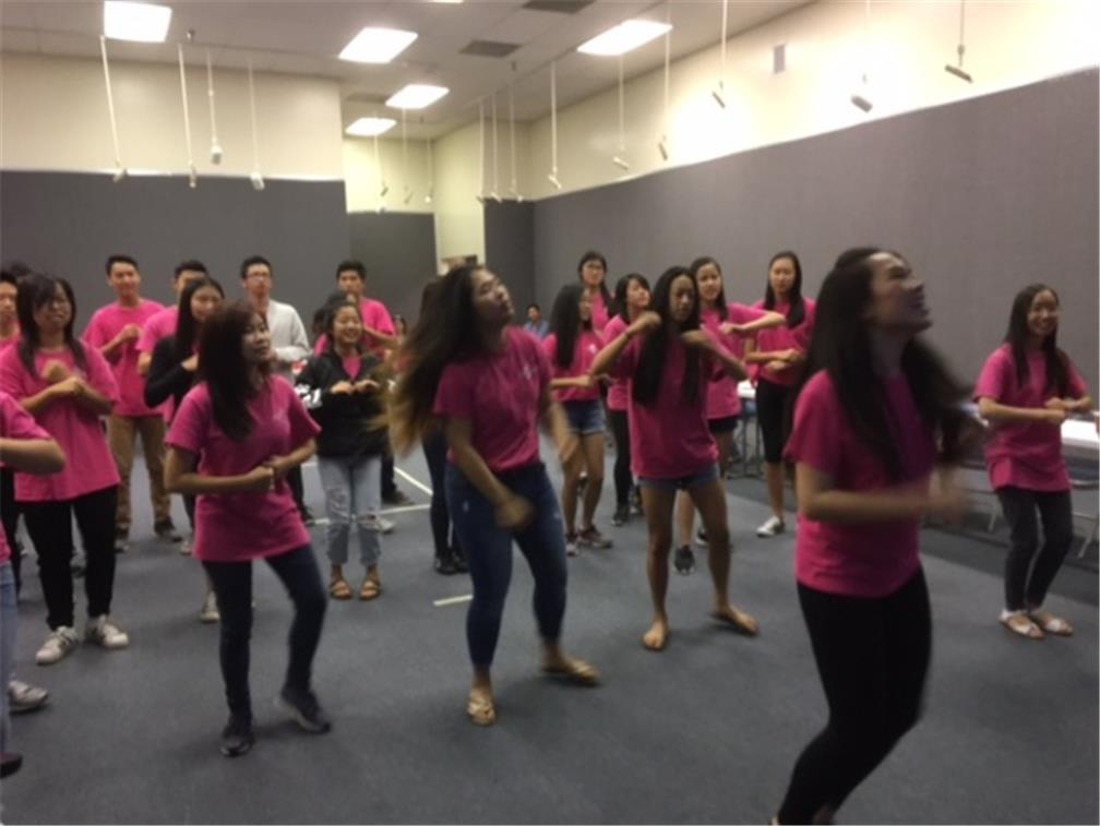 FASCA學員經驗分享:學員陳珊珊分享元旦參加Pasadena玫瑰花車遊行之經驗；華裔Disney藝術家Tyrus Wong 職涯成功之道分享