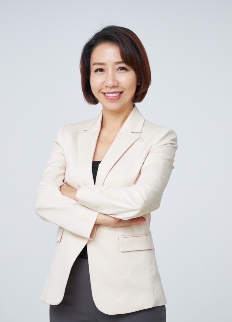 Deputy Minister YEN-HUI LEE
